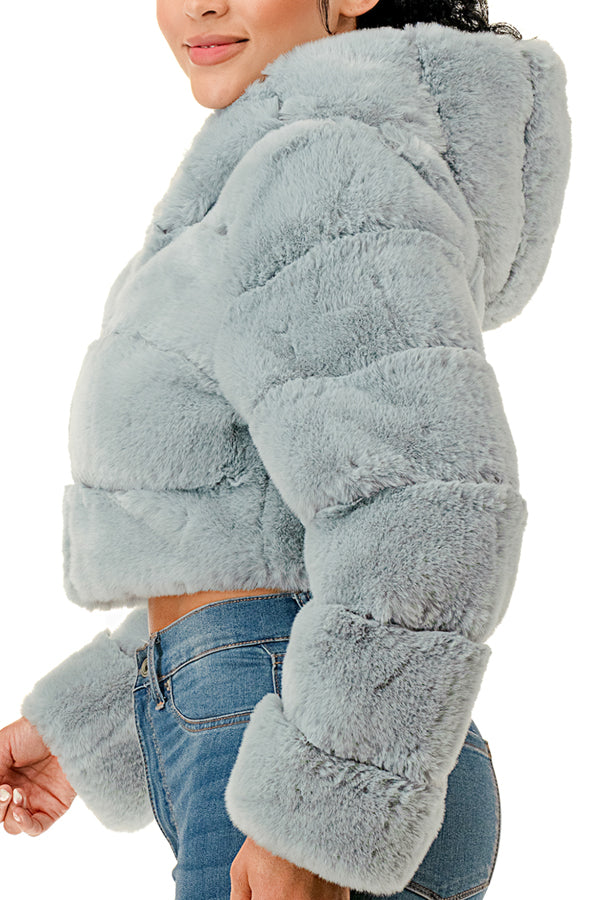 J898
